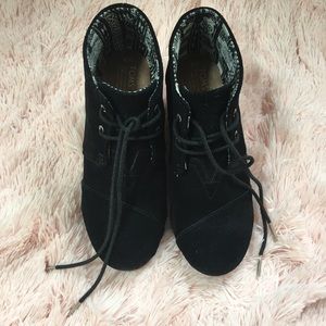 Toms Dessert Style Bootie Wedge - 9